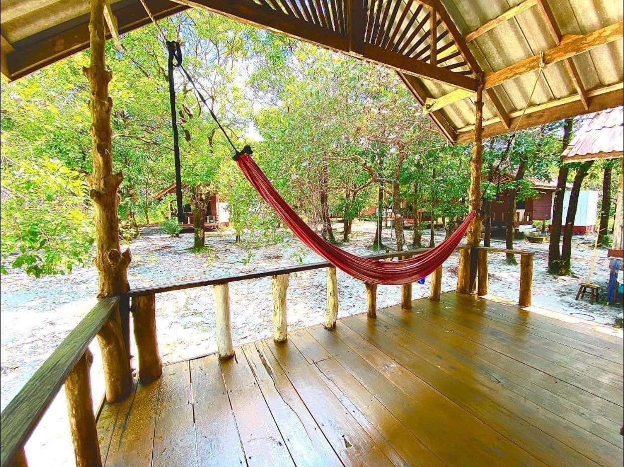 Lucky Resort Koh Phayam Exterior photo