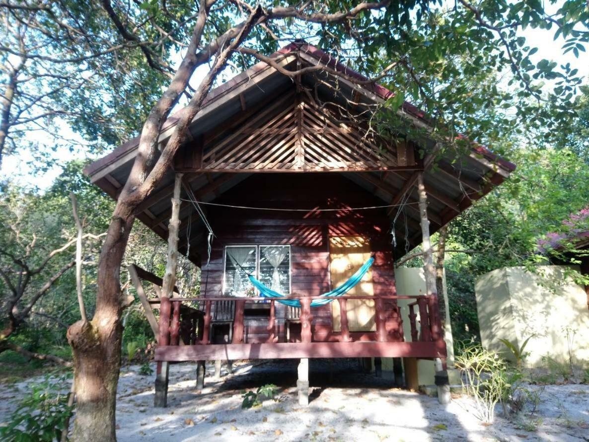 Lucky Resort Koh Phayam Exterior photo