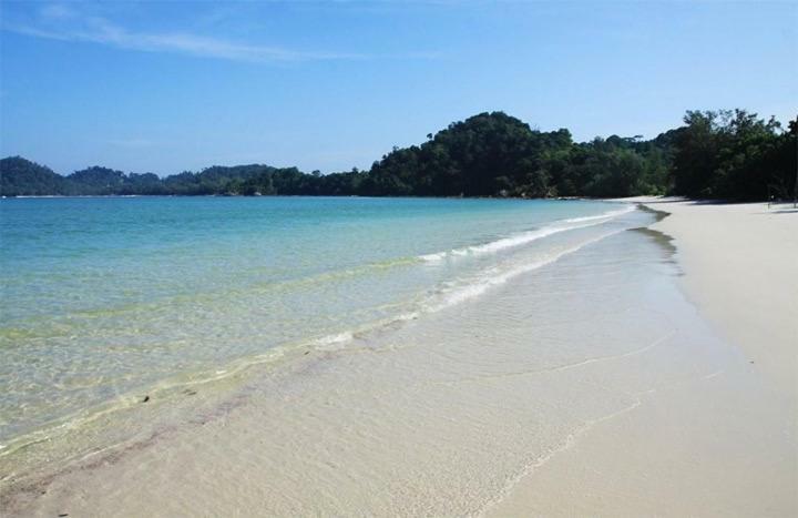 Lucky Resort Koh Phayam Exterior photo